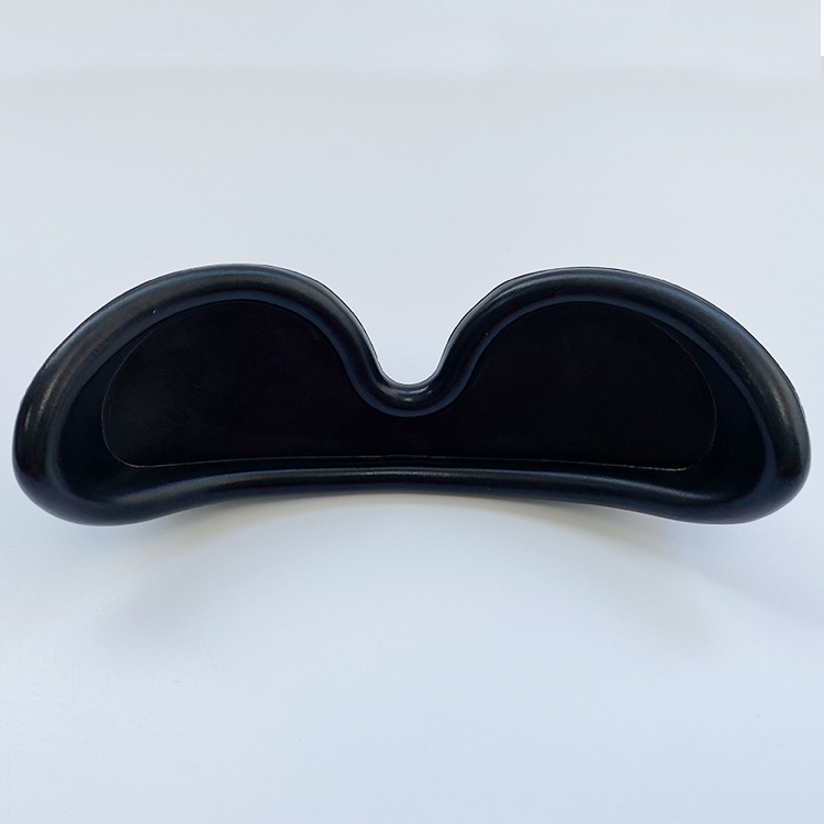 導(dǎo)電硅膠眼罩3