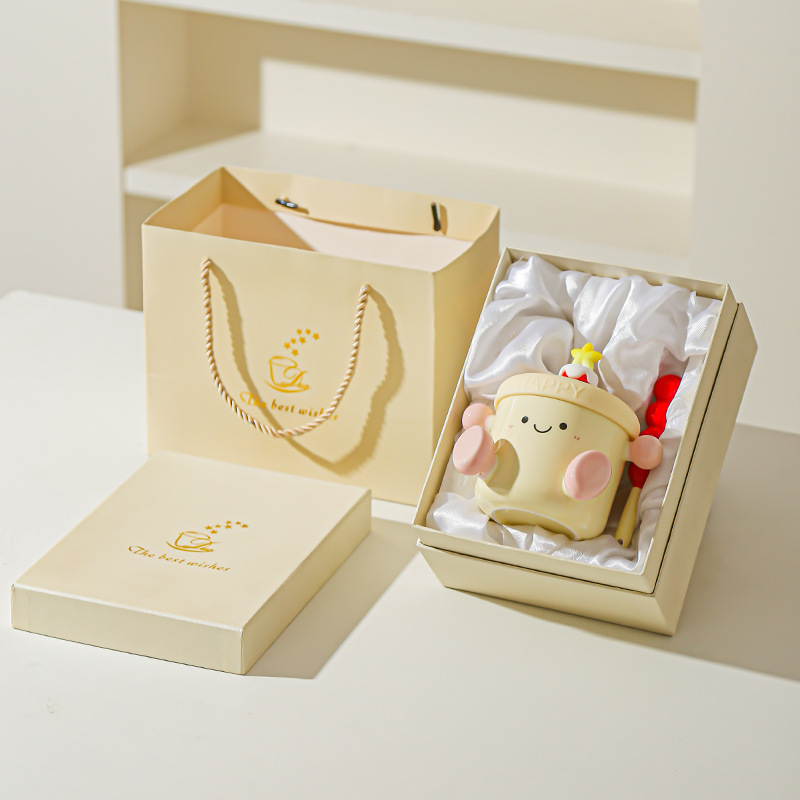 Creativa pintada a mano linda muñeca taza de dibujos animados taza de cerámica taza de café taza de pareja de oficina en casa taza de regalo