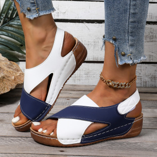 European and American Export Thick-Soled Color-Blocked Beach Sandals 2025 Summer Large Size Velcro Cross Platform Sandals for Women Wish