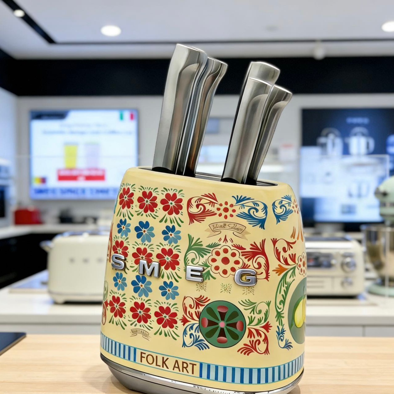 SMEG Siciliya seriyası 7 ədəd bıçaq dəsti, mətbəx üçün 6 bıçaq