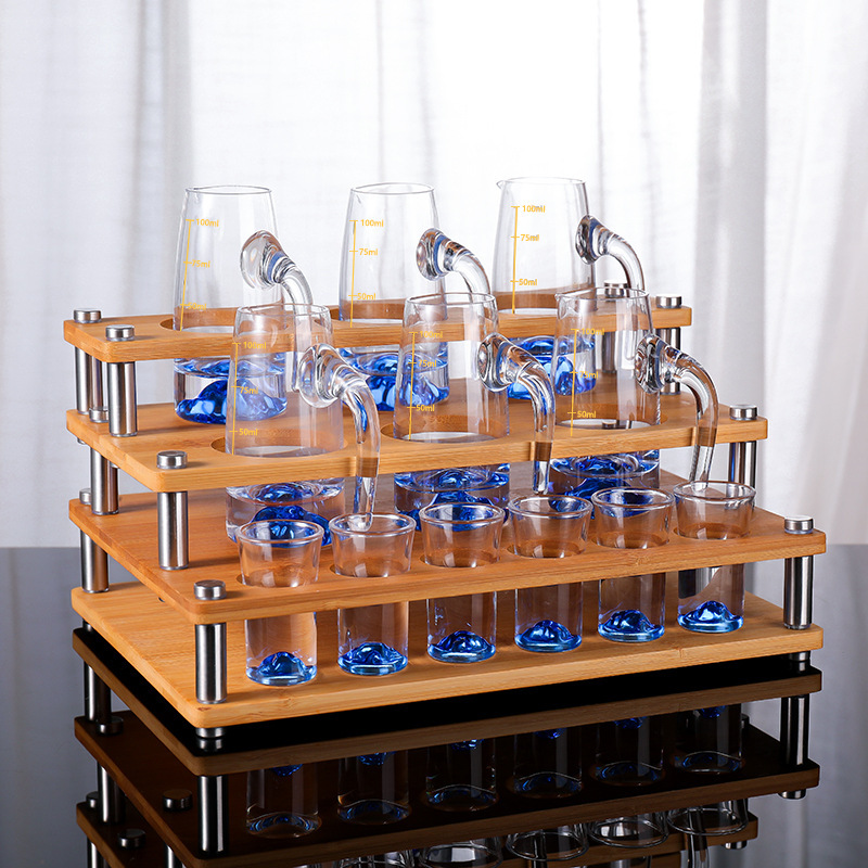 Fábrica directa de vinos de montaña azul conjunto de vidrio de cristal de lujo ligero casero tazas de vino con soporte de tazas de bambú