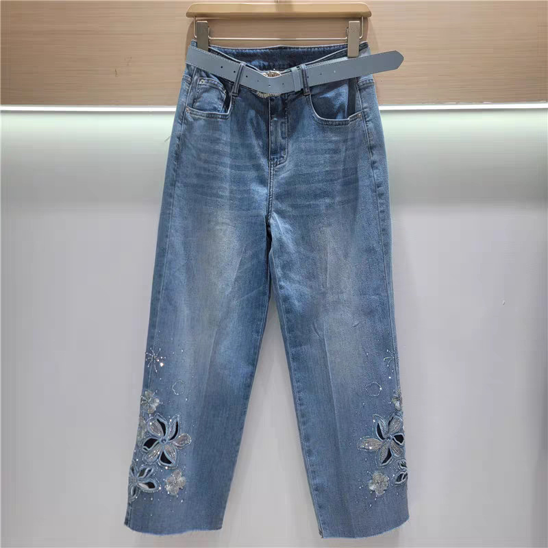 Pantalón Recto de Mezclilla con Bordado de Cintura Alta image 6