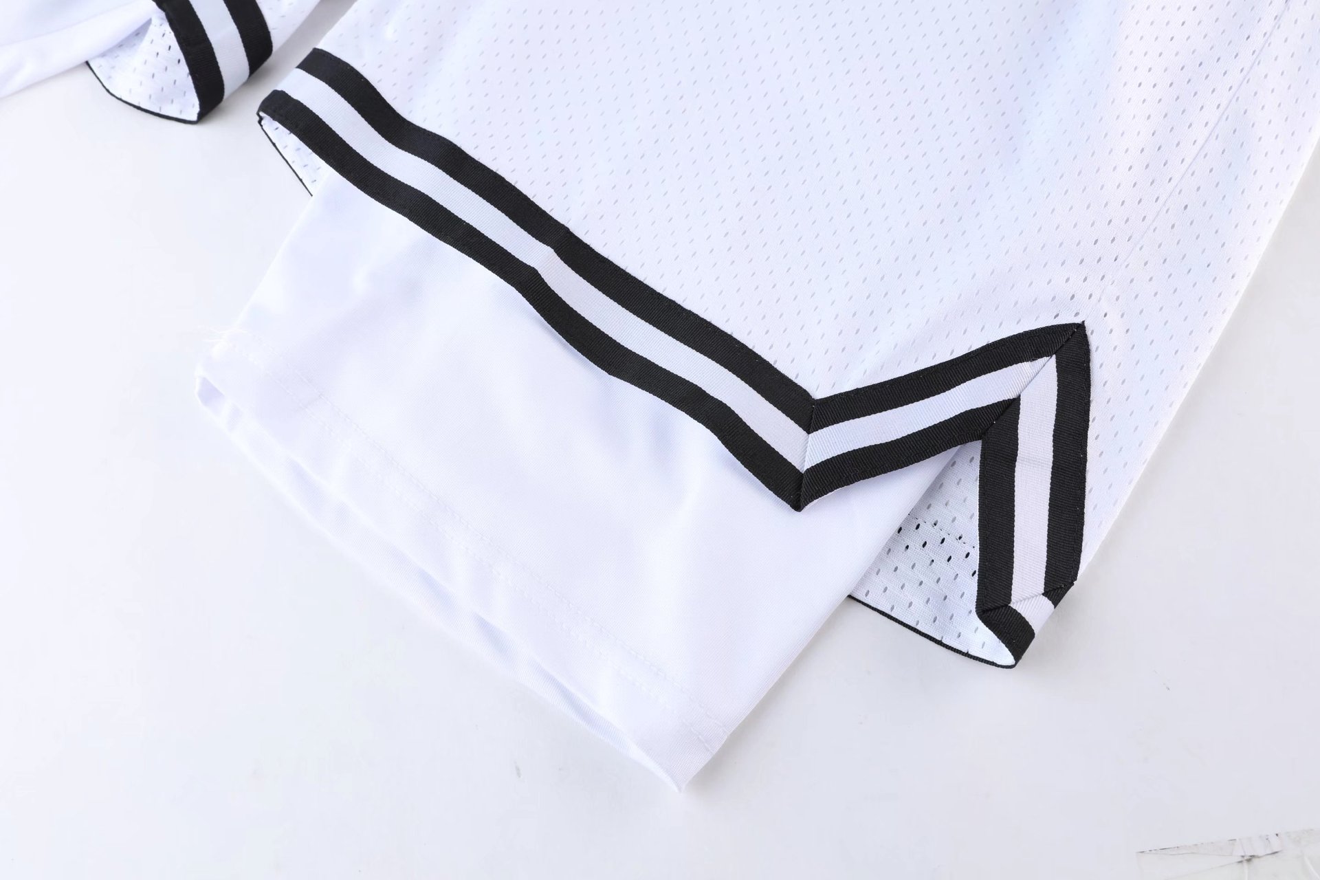Men's sports shorts, training leggings, fitness quick drying basketball pants, f ake two-piece woven breathable high_voghion.com