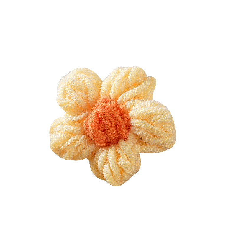 Cute handmade puffs, cotton wool flowers, diy jewelry accessories, corsages, clothing accessories, bag pendant materials