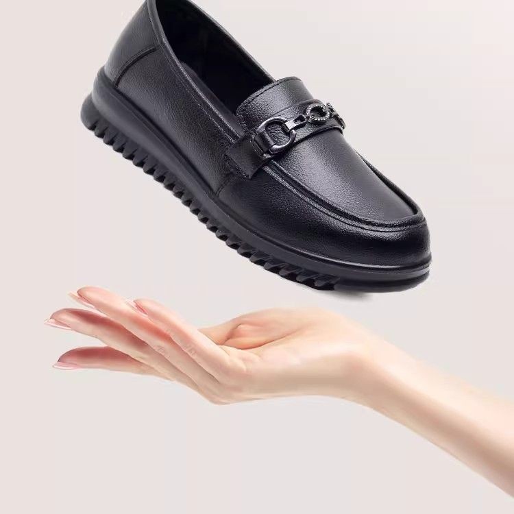 2026 primavera y verano nuevos zapatos de madre suaves, zapatos planos antideslizantes, zapatos de cuero cómodos de moda, zapatos de Lefour