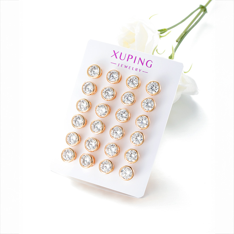 Xuping aleación de cobre chapado 18k color geometría pernos de orejas redondas de moda simple estilo retro viaje diario fácil de montar orejas