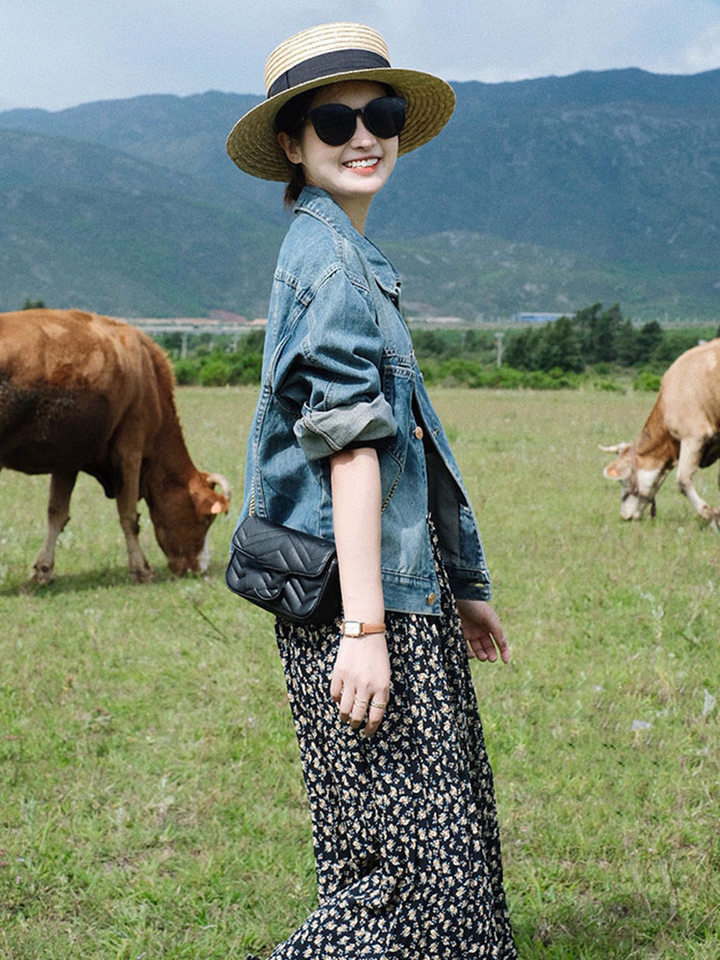 Áo khoác denim nữ dáng ngắn form rộng tay dài cổ ve — áo khoác denim dài tay