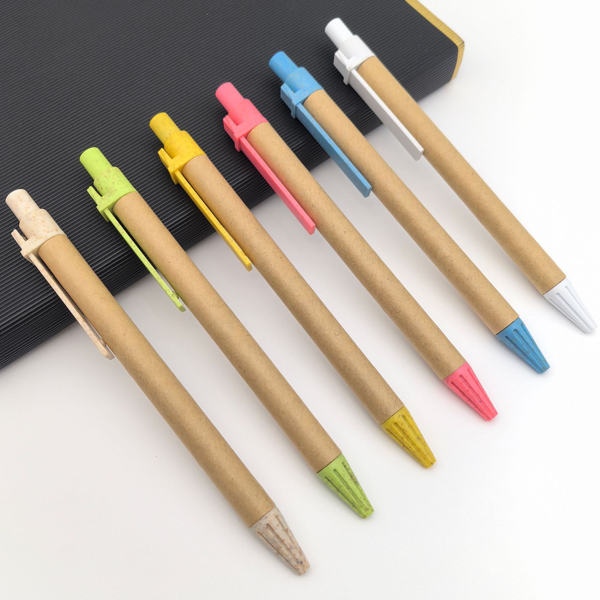 Nuevo material de paja de trigo lápiz de tubo de papel kraft ecológico bolígrafo de tubo de papel personalizado bolígrafo publicitario bolígrafo al por mayor