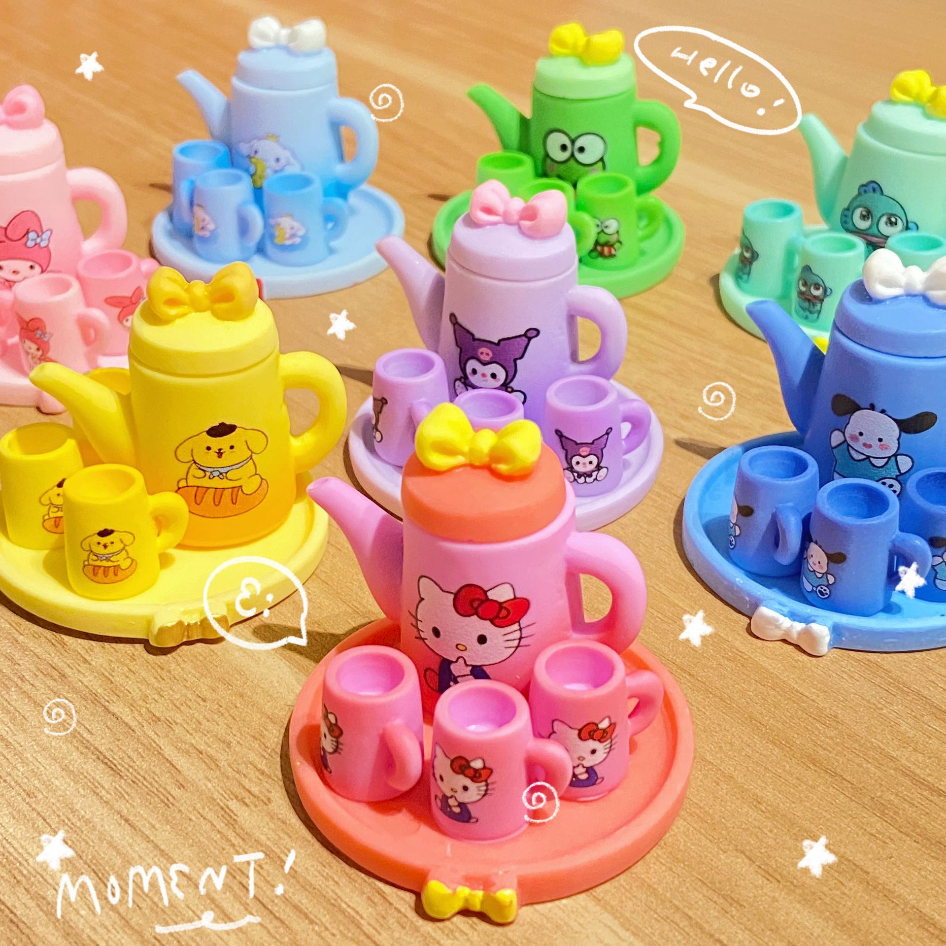 Cartoon Family Creative Teapot Small Ornaments Resin Artificial Food Toys Kidsren's Play House Micro Landscape Decorative Ornaments