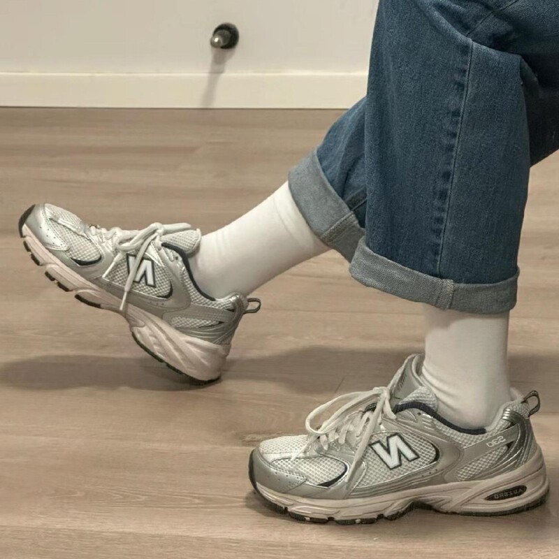New NB530 Putian Shoes Pure Original White Silver Grey Silver Female Male Couple Retro Breathable Sports Thick Sole Height Increasing sneaker