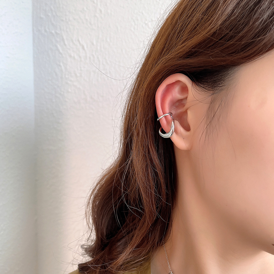 3g Weight Ear Cuffs Classification 1 Piece Quantity Holiday, Daily Occasion 925 Sterling Silver Material Solid Color Pattern Women's Gender Plating Design Simple Style, Classic Style Style 1 Piece 925 Sterling Silver Solid Color Ear Cuffs 无