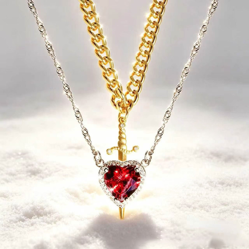Internet Celebrity Cross-Border Live Streaming Hot-Selling Item: One Arrow through the Heart Couple Necklace, Exquisite Hollow Heart Sword Set Pendant Jewelry Factory