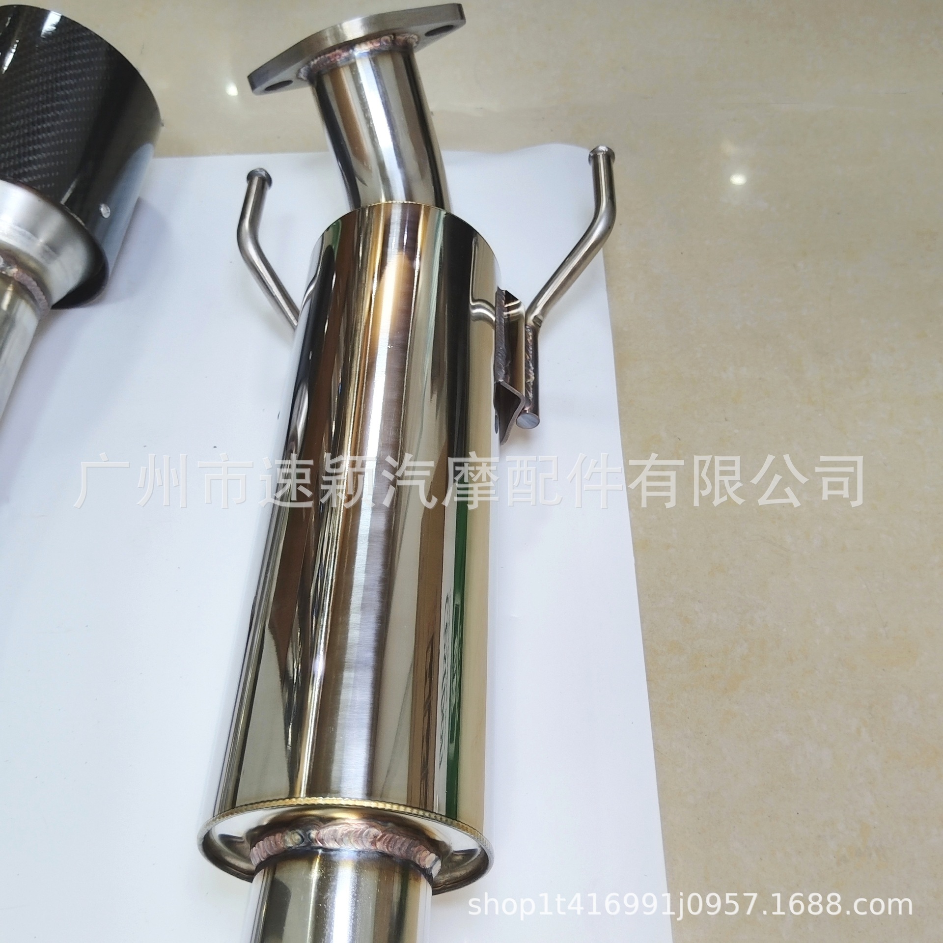 Car Modified Carbon Fiber Exhaust Pipe for Toyota Hilux Revo2015 Kit Off-Road Special