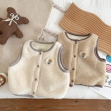 �냺�ӽq�R���ﶬ�b�⴩��Ů�����·�����������ë�q���ı�ů�R�A