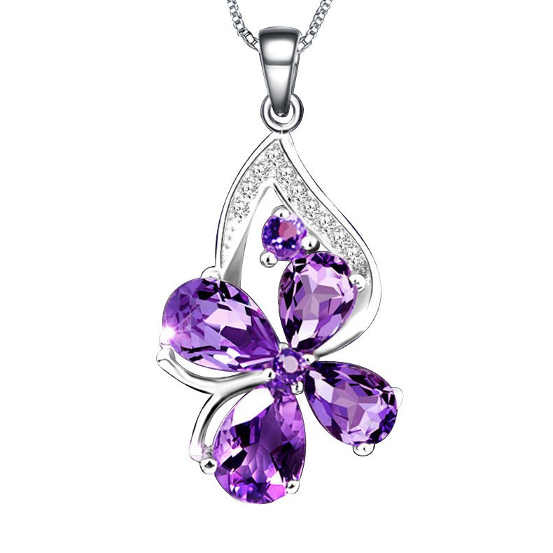 Sophisticated pendant
