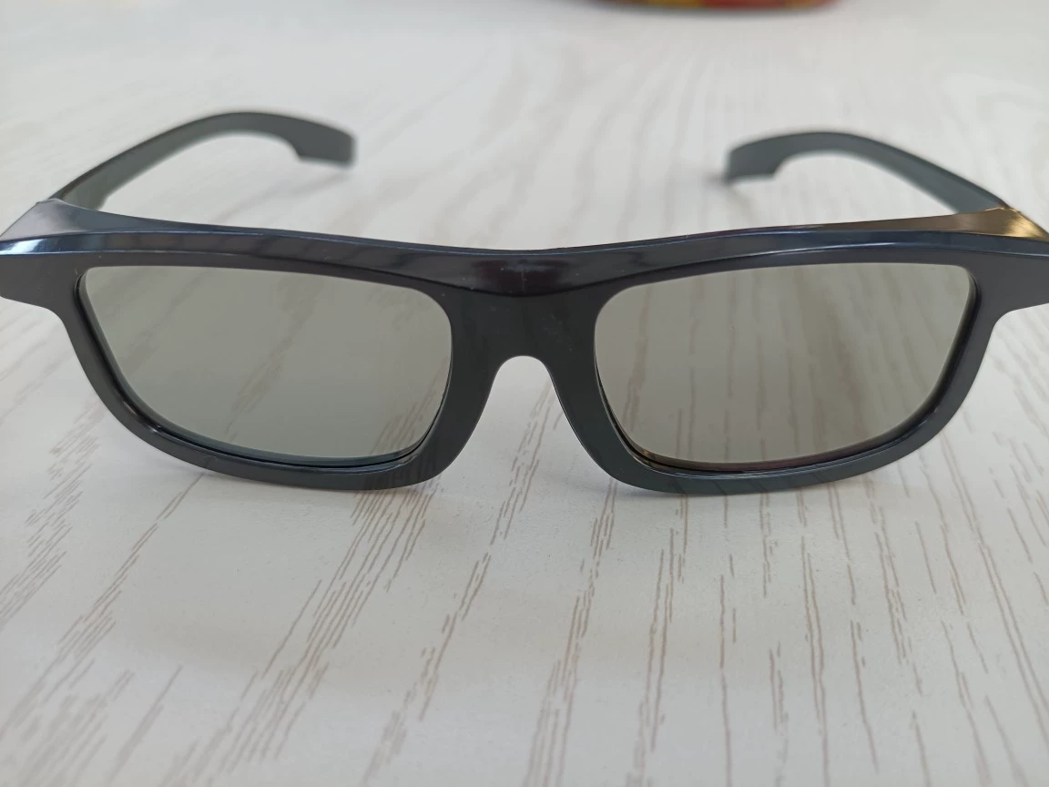 Glasses, 3D