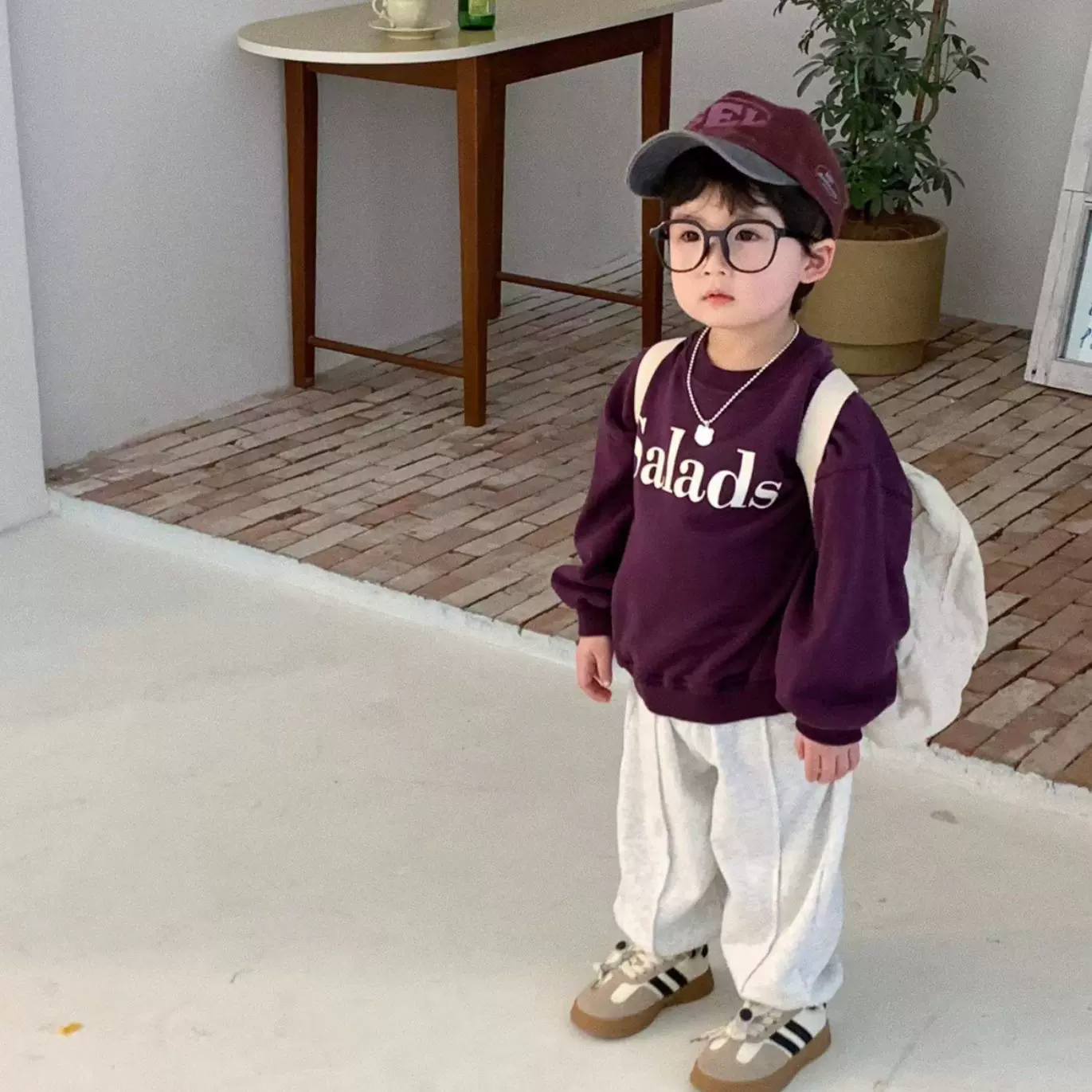 秋款童装男女中小童休闲卡通运动套装圆领印花卫衣宽松刺绣束脚裤