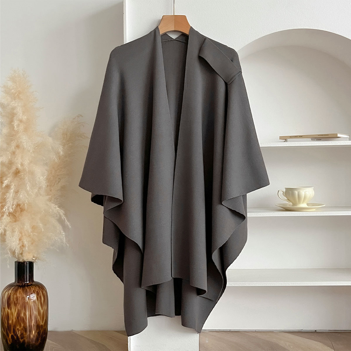 Core yarn-dark gray