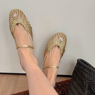 ��Ƥ���ɫ�U���ֹ��������^ƽ�כ�ЬŮ�ļ��¿�ɳ���ȼ��_�R��Ь