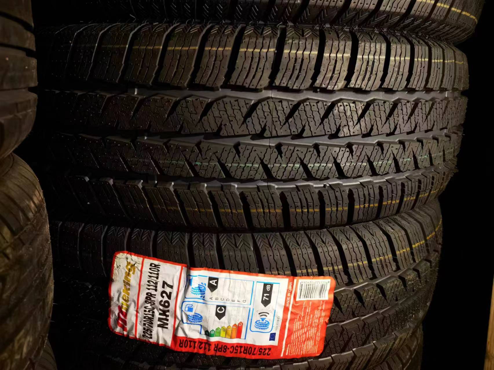 Snow Tires 225/70R15C 22570R15C Thickeneded Jac Special Shun Ford Transit 2257015