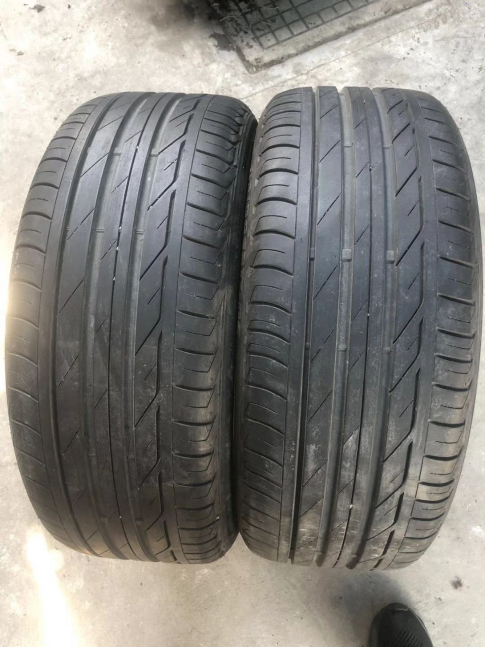 二手轮胎批发 225/40r18普利司通防爆轮胎