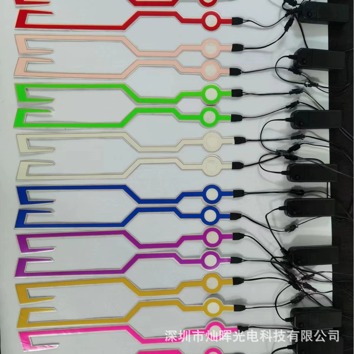 Оптовая продажа переоборудованных сетчатых красных шлемов EL холодных световых таблеток ночного водителя мотоцикла взрывной шлем ремень