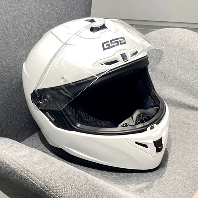 Gsb 361 Electric Vehicle: Dəbilqə (Kaska) aksesuarları