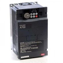 FR-D720S-0.4K-CHT三菱变频器D700系列0.4KW 单相相220V全新原装