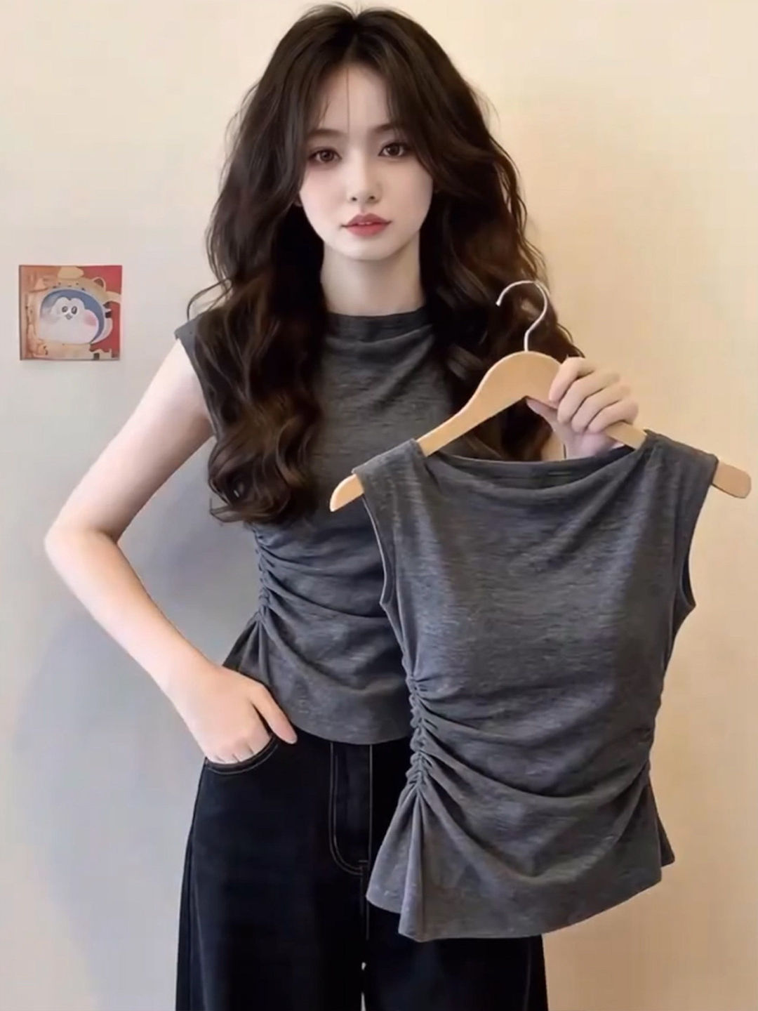 Áo thun nữ tay ngắn xếp ly cổ tròn dáng suông tay lỡ bay — màu xám