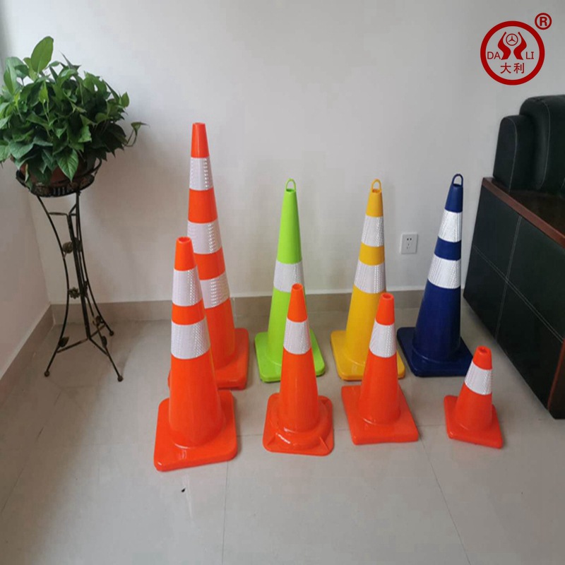 ���ỷPVC70����·׶����Բ׶ȫ���·ѩ��Ͳ62/68���ǰ�ȫ��ʾ׶