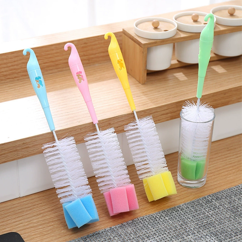 Кисть для чистки чашки с чайными пятнами