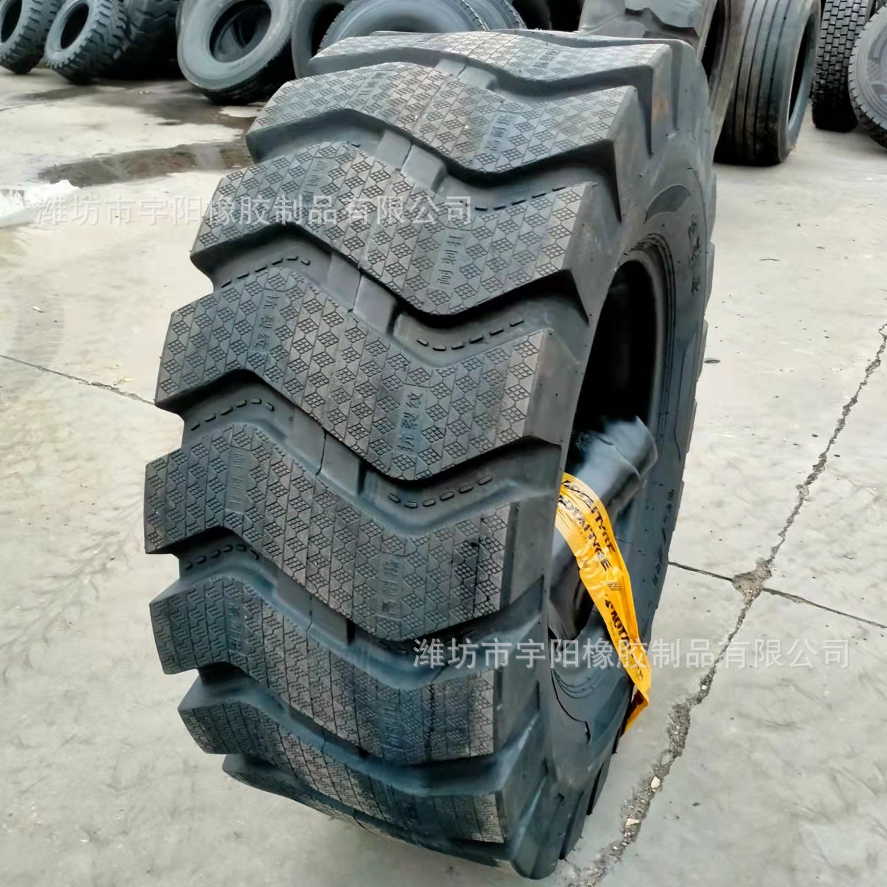 16/70-20 矿用装载机轮胎 铲车 工程机械轮胎