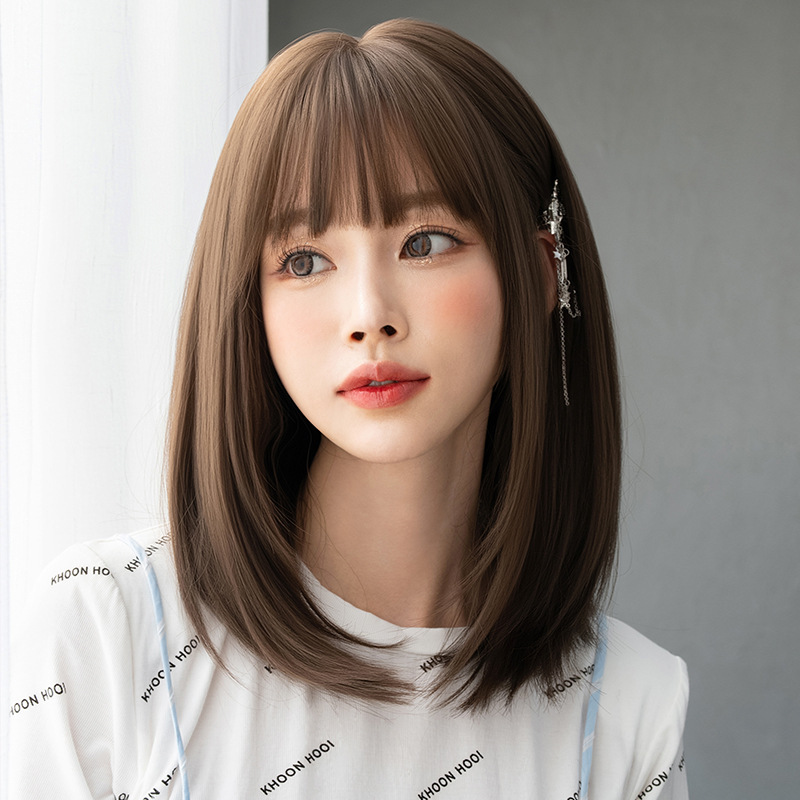 Manufacturer Wholesale Wigs for Women with Short Hair, Fashionable Short Straight Hair, Full Headgear, Fashionable and Sweet Summer Short Hair with Inner Buckle Hair Cover
