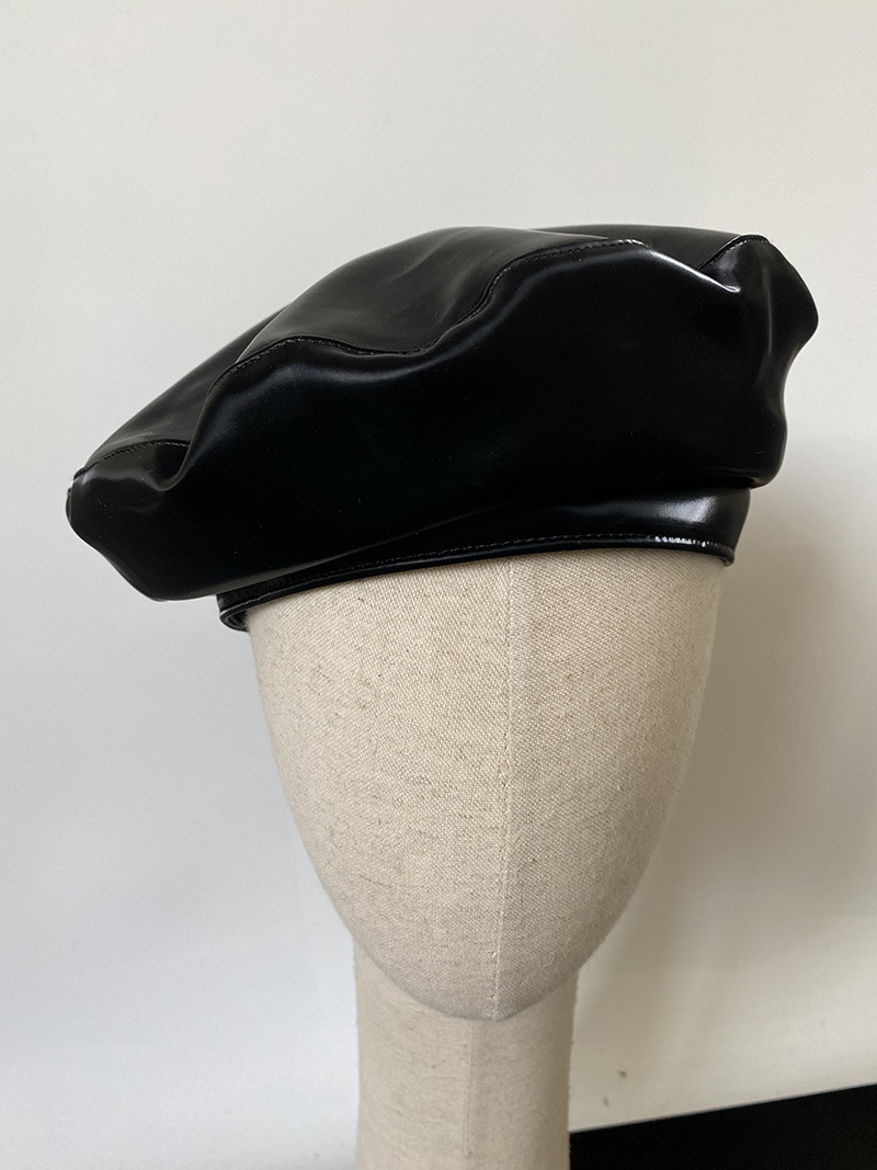 Women's Basic Solid Color Eaveless Beret Hat display picture 8