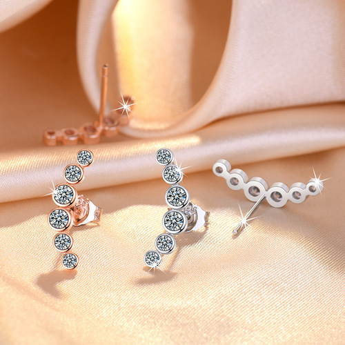 Japanese and Korean version of micro-paved zircon simple tassel earrings for female French students, fairy style super fairy ear jewelry