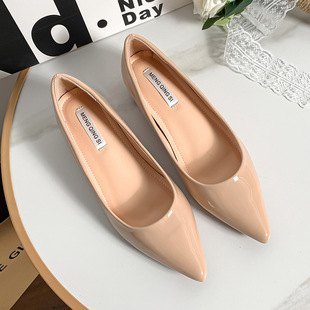 ���^ƽ�וr�з�ʽ��Ь��ɫ������һ�_��ưЬС���Ӵ�aŮЬ41��43
