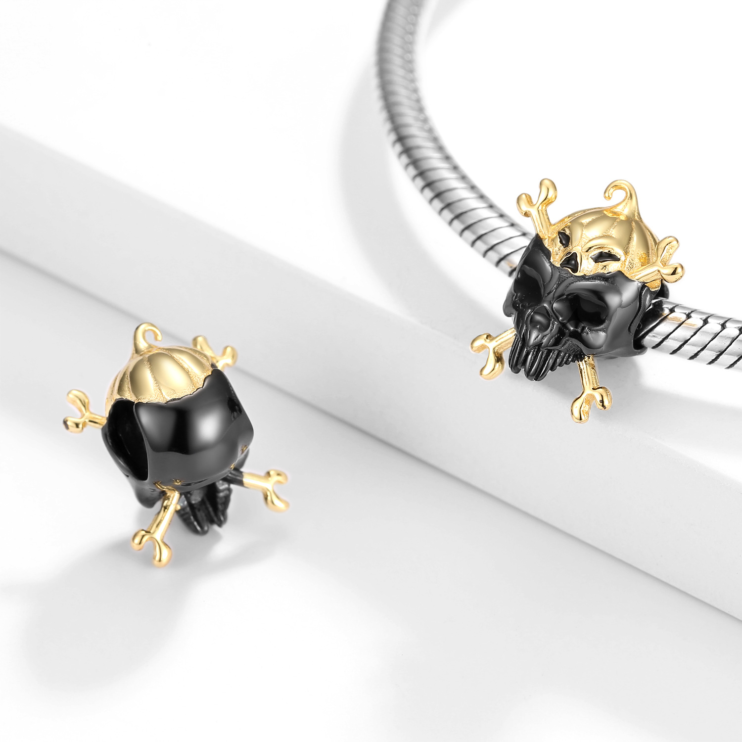 Pumpkin Skull Charm, additional image 2