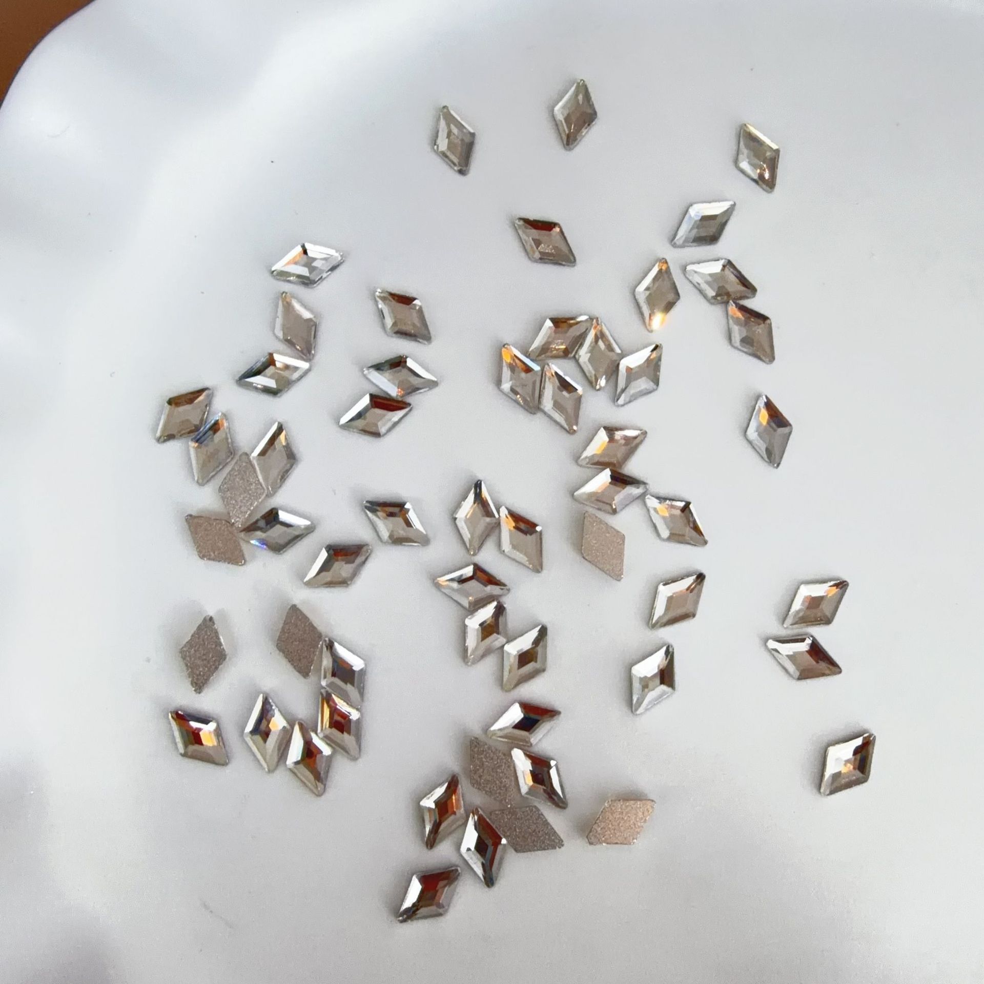 4x6mm 다이아몬드 화이트