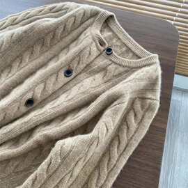 欧货秋冬新款圆领羊毛开衫女厚毛衣外套百搭扭花宽松针织上衣
