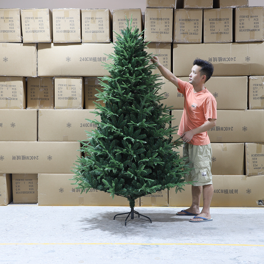 Árbol de Navidad puro PE mezclado PVC nieve flocado árbol desnudo blanco decoración de Navidad pleno pe árbol de Navidad precargado luz