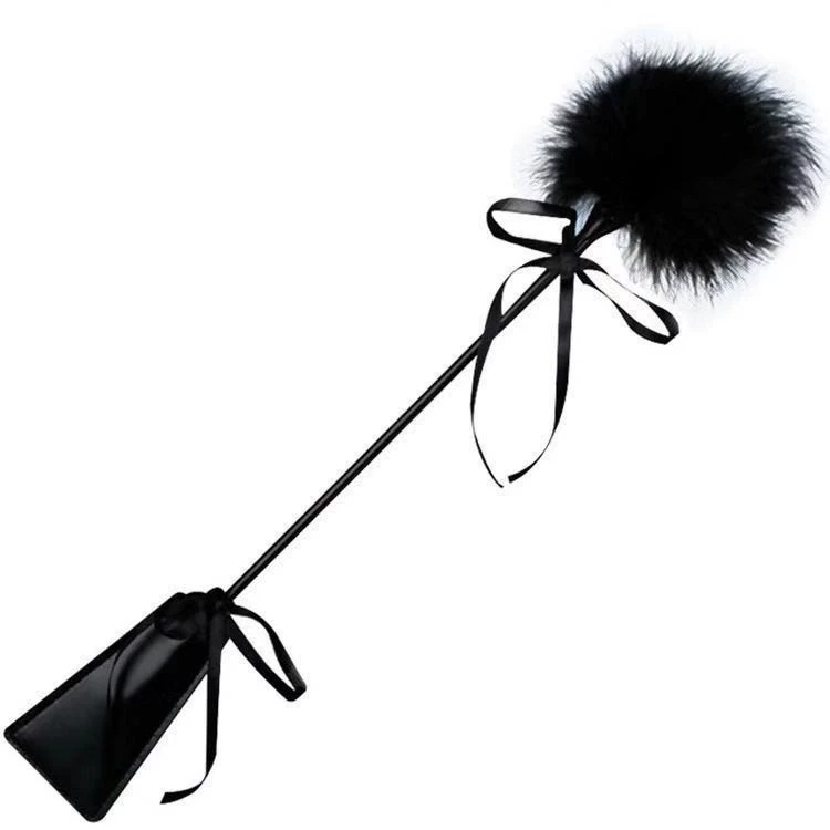 Fasting the feathers, shooting the fart, shooting fart, tease the queen to shoot alternative toys sex adult supplies