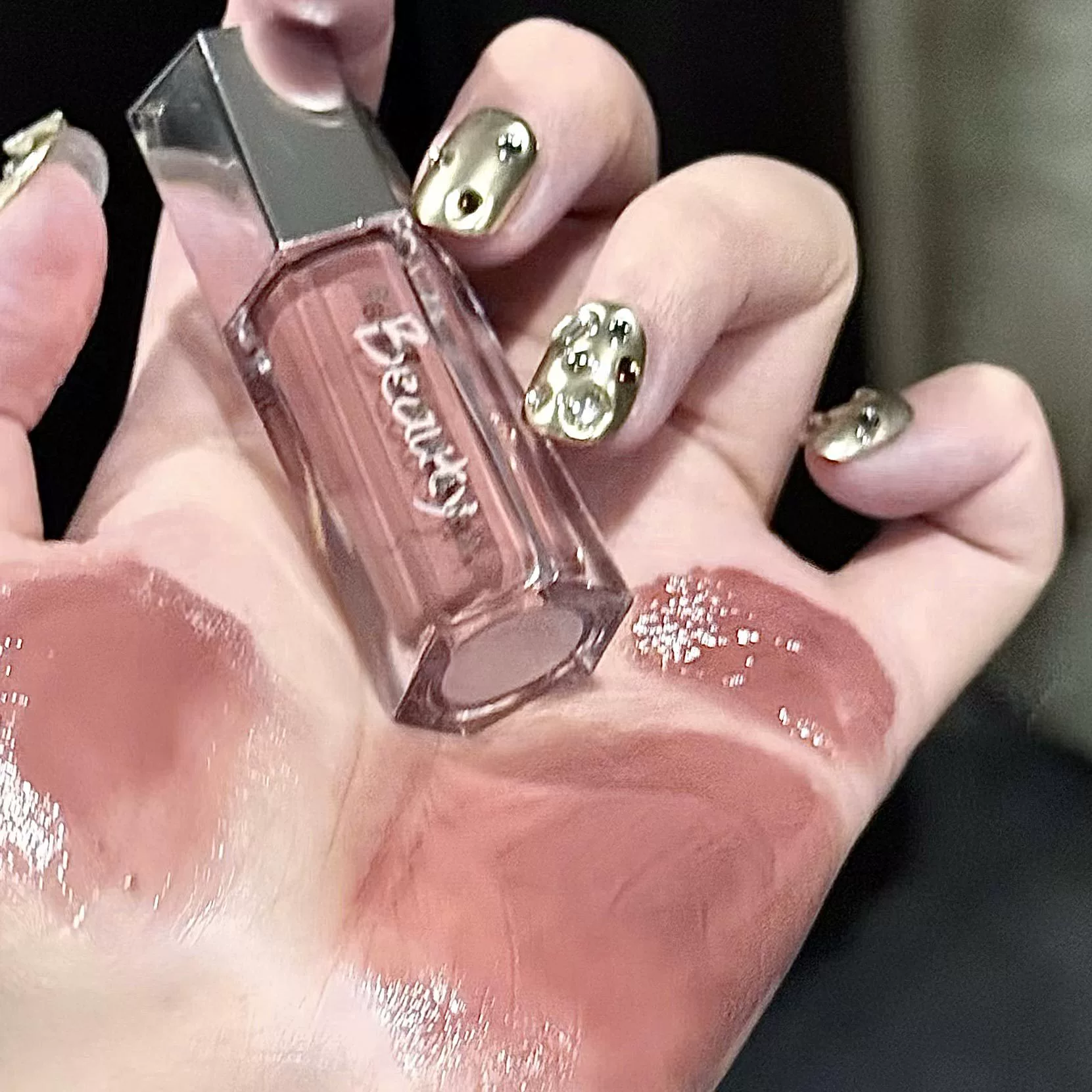 Блеск для губ glass balm, зеркальный эффект, увлажняющий 2,5 г — 6 оттенков (глянцевое покрытие)