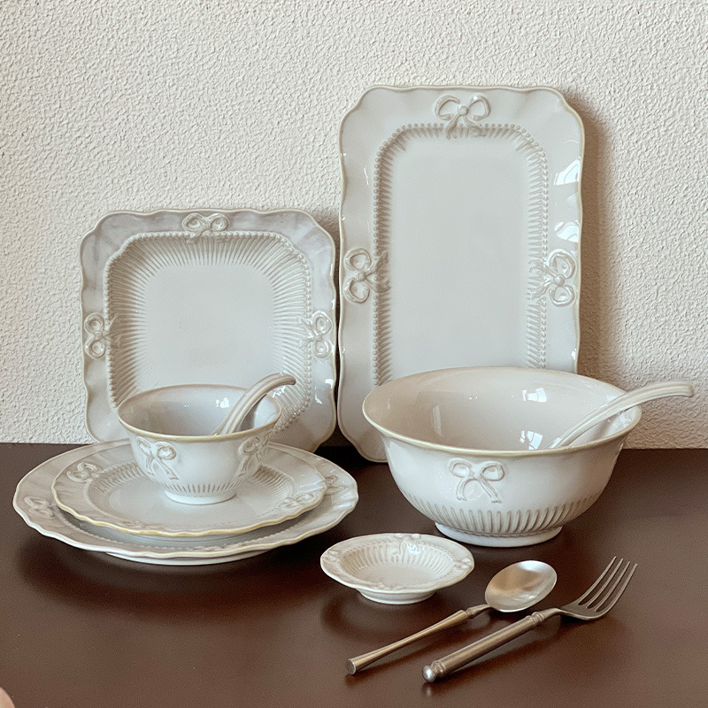 色釉蝴蝶结餐具简约高级家用碗碟套装大容量汤碗陶瓷盘米饭碗