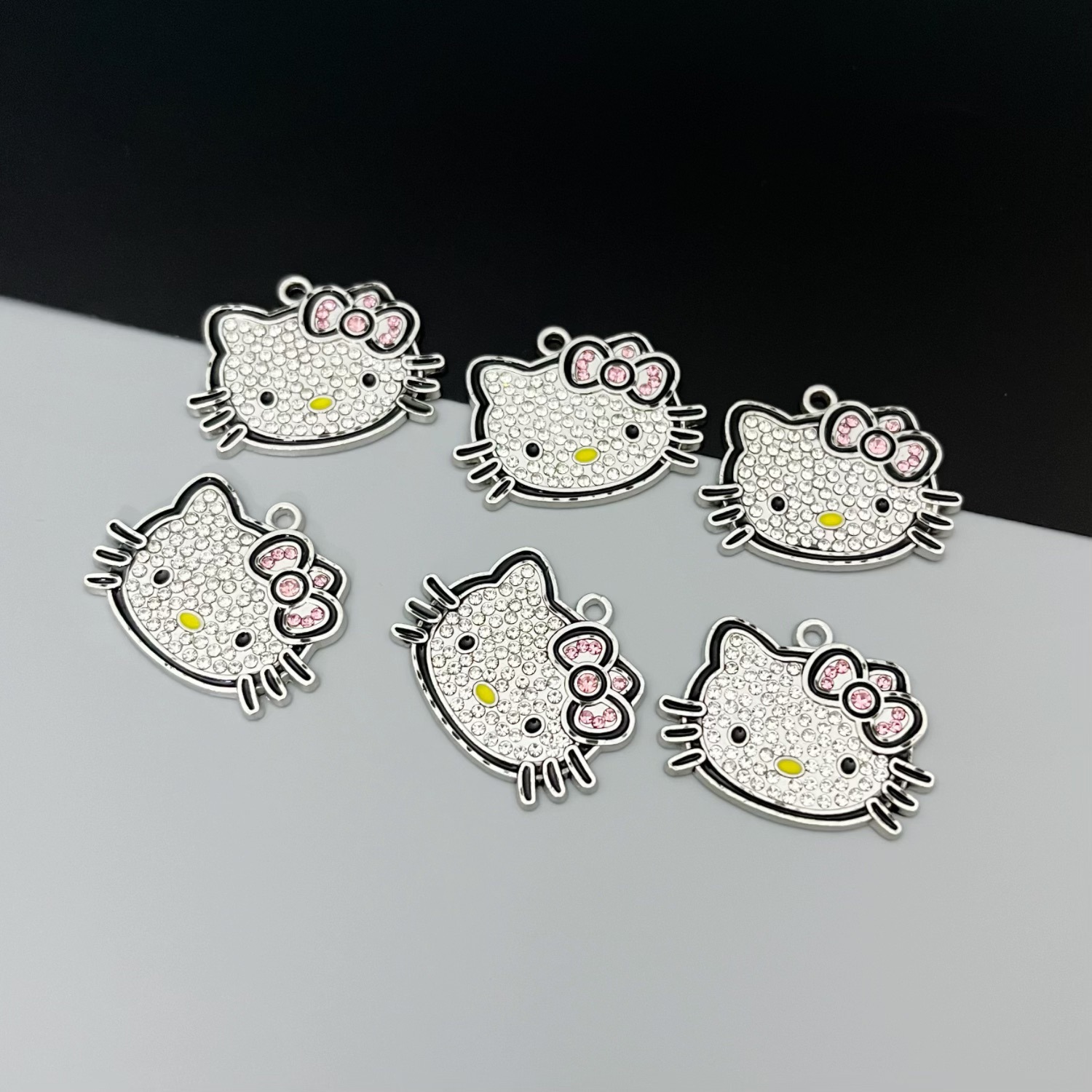 Cartoon European and American Style Cat Oil Dripping Alloy DIY Pendant Accessories Pendant Bracelet Necklace Jewelry Small Accessories