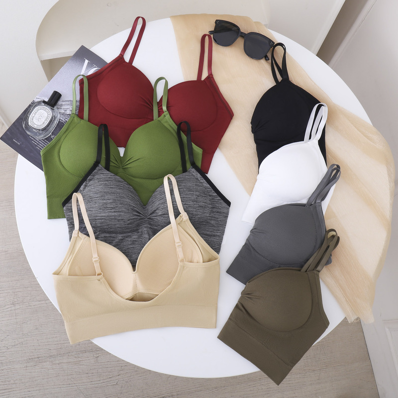 Plus-Size Seamless Padded Bra with Comfortable Latex Cup Pads, Large U-Shaped Beautiful Back, Fixed Cups, Sweet Front Ruched Design, Strapless Bra for Women