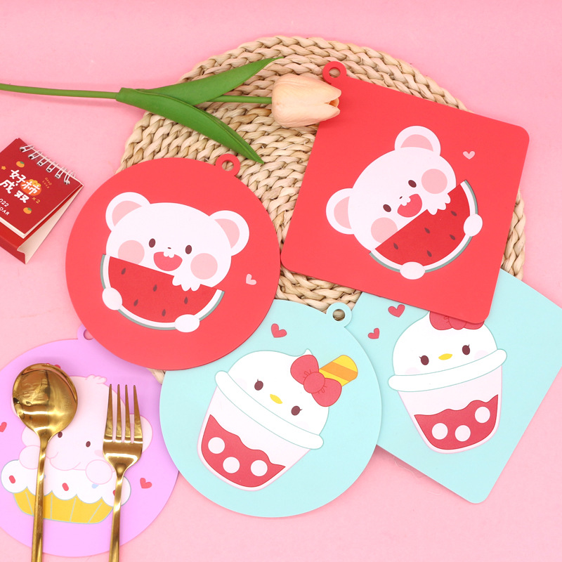 Puede personalizar la fábrica de silicona aislamiento de tazas de ventas directas nuevas tazas anti-escaldado tazas de dibujos animados tazas creativas antideslizantes tazas domésticas