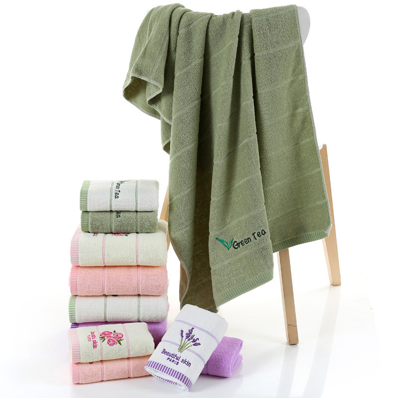 Factory Wholesale Simple Plain Cotton Bath Towel Soft Bust Towel Thick Bath Towel Home Use 70*140 Large Bath Towel Can Be Embroidered