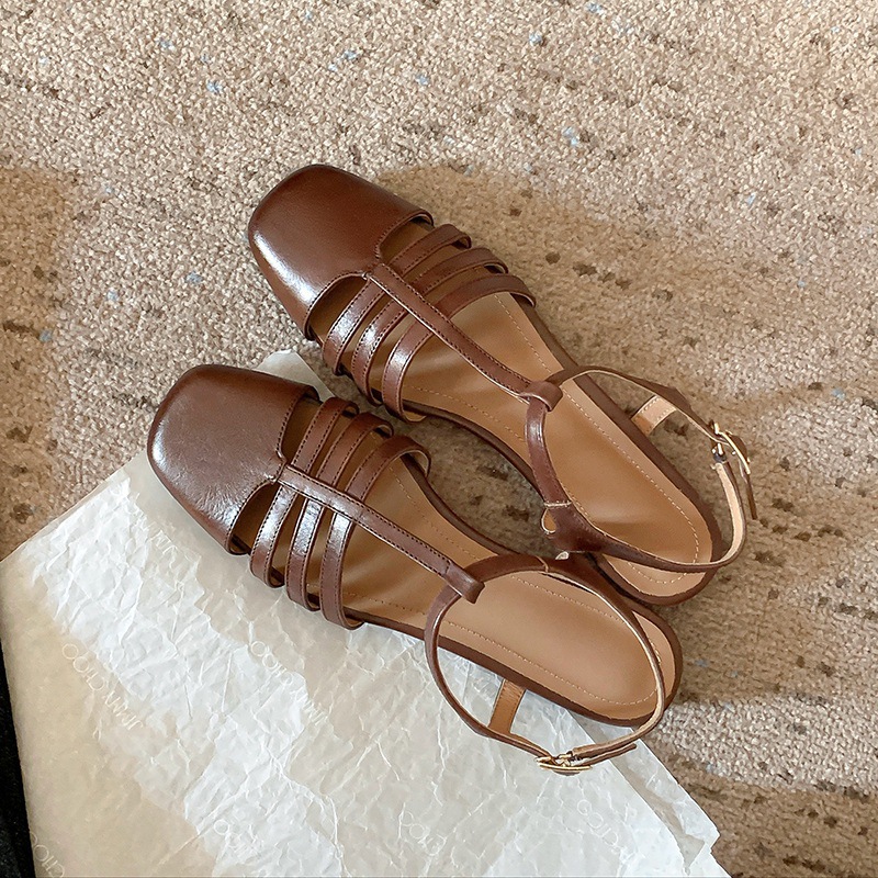 Sandal nữ đế bằng da bò lớp đầu quai chữ T dệt cổ điển — Màu nâu
