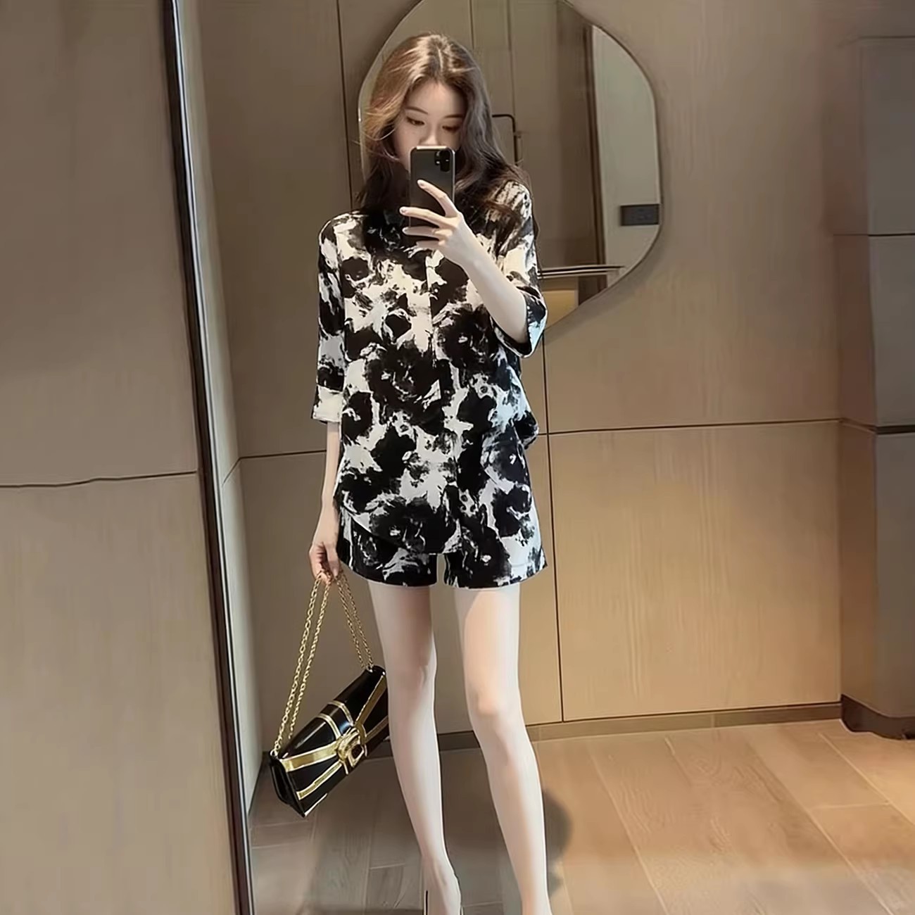 Retro fashionable shirt