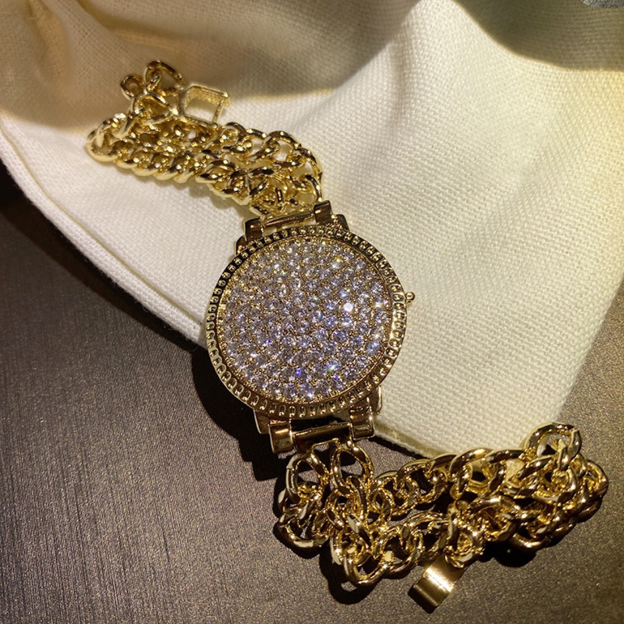Korean Style Full Diamond Watch-shaped Bracelet display picture 6